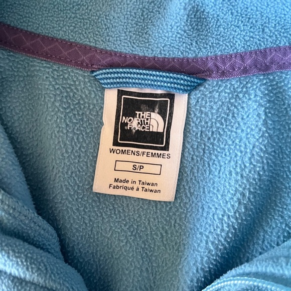 The North Face TKA 100, 1/4 Zip Fleece - Picture 4 of 5